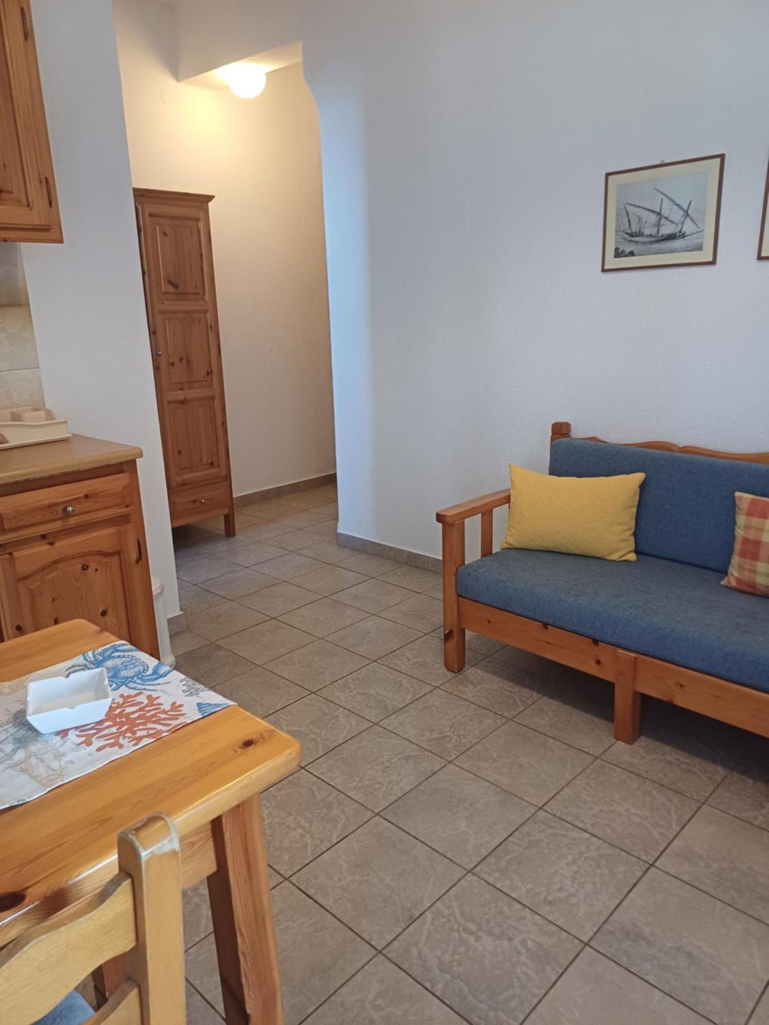 Nikolaos Studios Apartments Skopelos Town Exterior photo